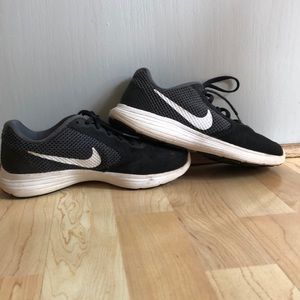 Nike black shoes